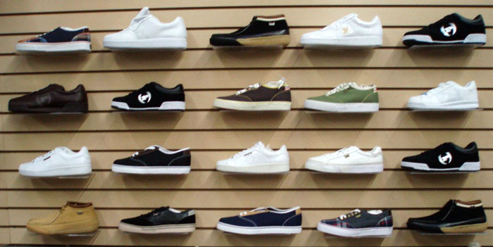  Wholesale Phat Farm Mens and Womens Shoes